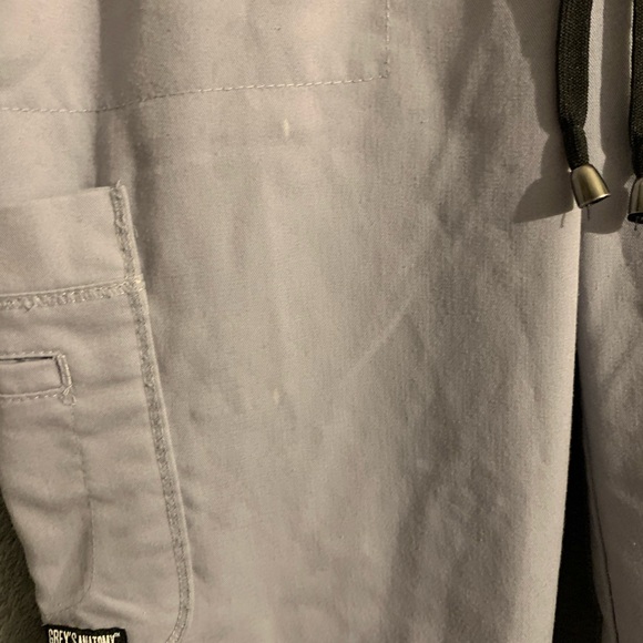 Grey’s Anatomy Gray size extra small scrubs women’s lots of pockets - Picture 8 of 8